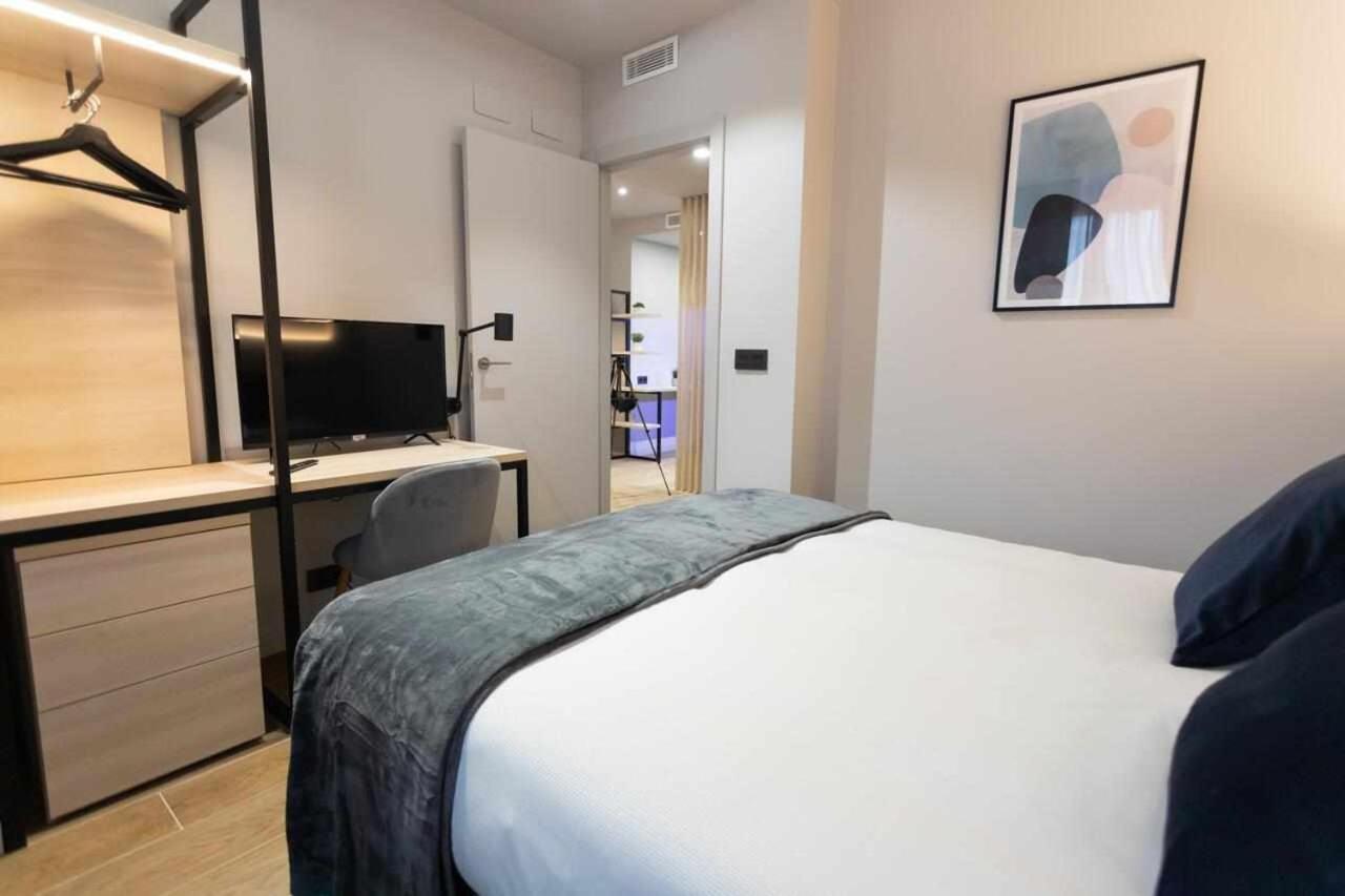 Apartamento Milano Living Suites En Vila Real Dış mekan fotoğraf