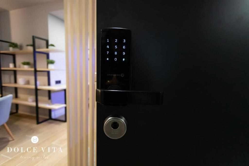 Apartamento Milano Living Suites En Vila Real Dış mekan fotoğraf